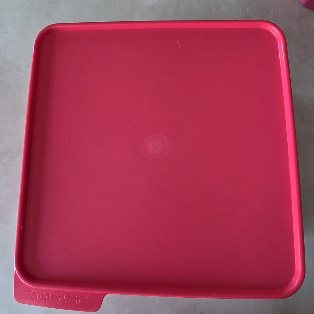 Square Keep Tabs Storage Containers - Picture 6 of 7